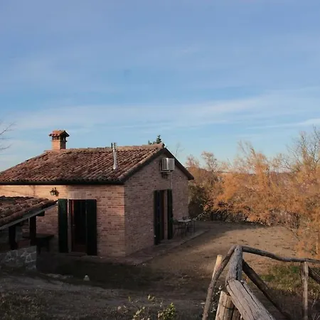 Il Roccolo - Piccola Casa Indipendente Con Vista Panoramica Nyaraló